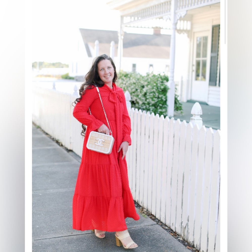 Dainty Jewell’s Dress. Radiant Rose.